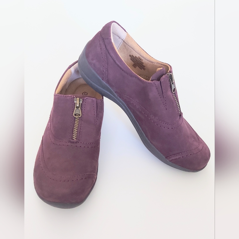 Earth Fannie Round Toe Casual Leather Slip On Flats Dark Red Size 6W